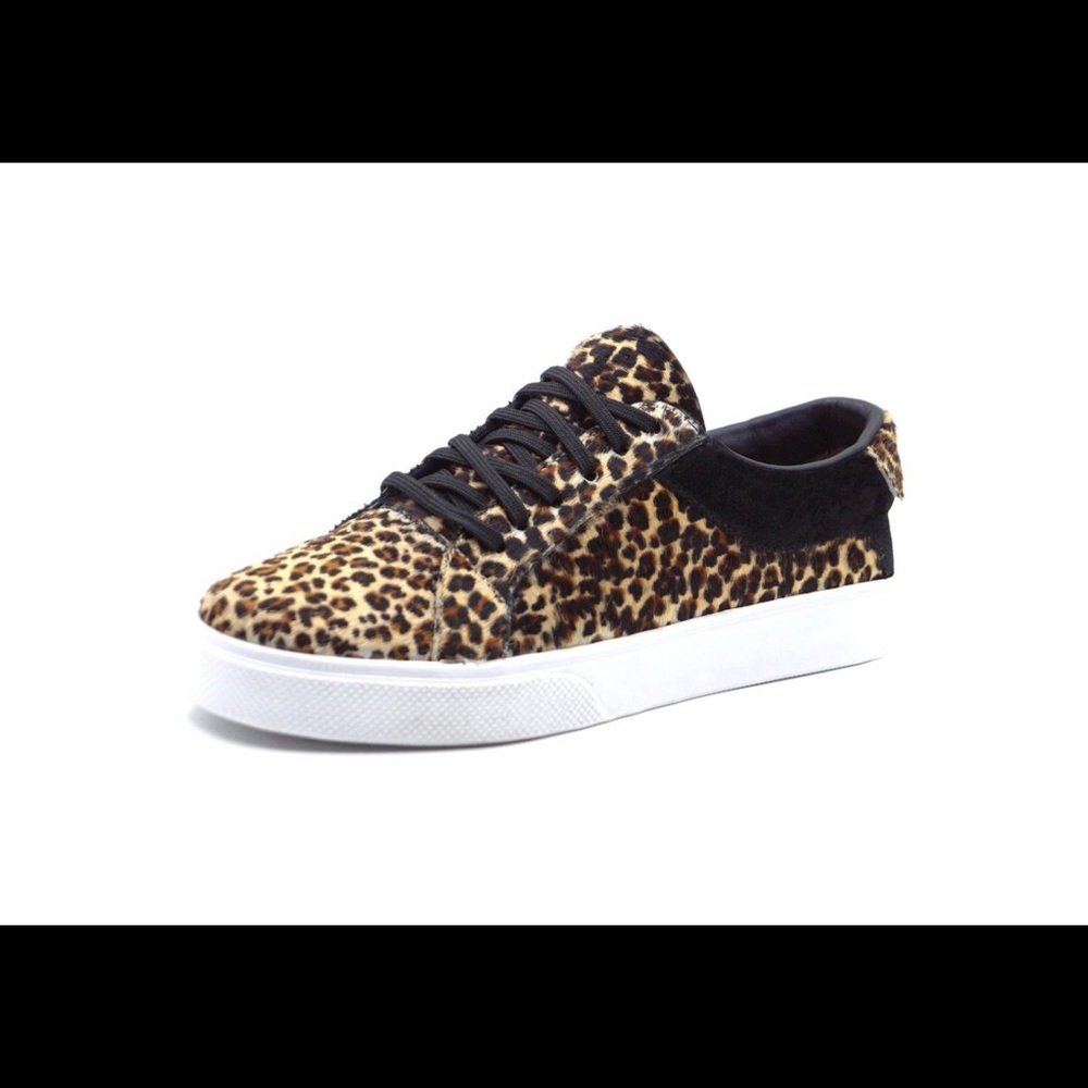 Kaanas | Greco Lace Up Sneaker | Cheetah Print 🐆